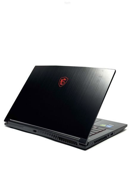 Ігровий ноутбук MSI Thin GF63 12UC-674 IPS (144 Гц) Intel Core i5 (i5-12450H) 16 Гб 512 Гб SSD Клас A- (NTB1225261) Б/В