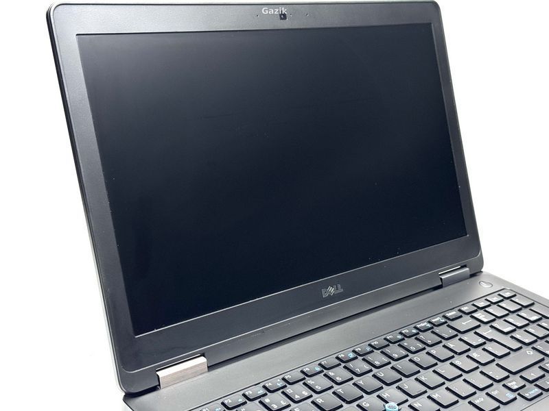 Ноутбук Dell Latitude E5570 IPS Intel Core i5 (i5-6200U) 8 Гб 128 Гб SSD Клас B (NTB0426071) Б/В