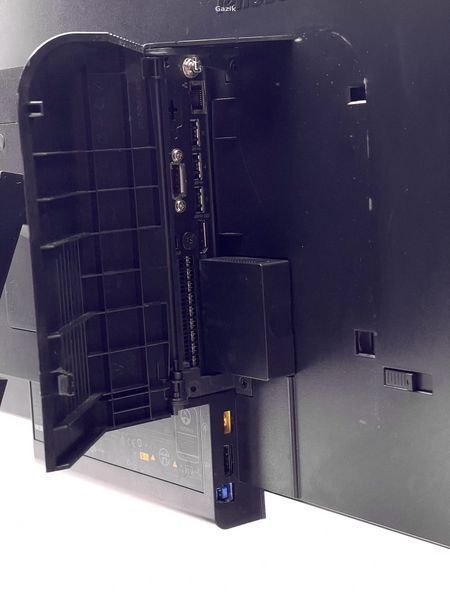 Моноблок Lenovo Tiny-in-One M900 AIO TN Intel Core i5 8 Гб 240 Гб SSD (Вживаний - Клас A-)