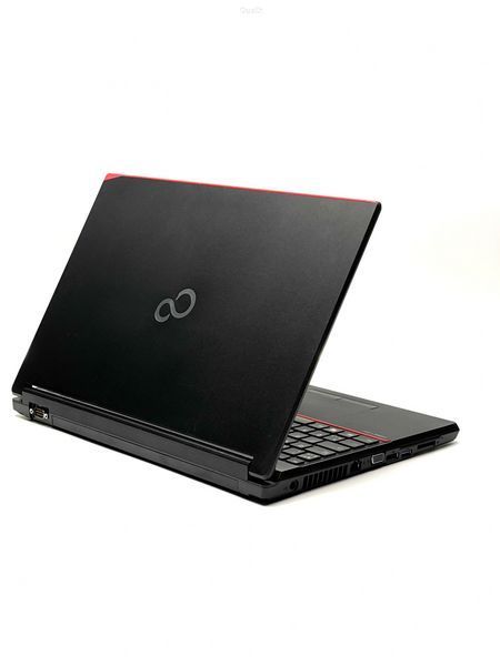 Ноутбук Fujitsu LifeBook E557 IPS Intel Core i5 8 Гб 256 Гб SSD (Вживаний - Клас B) RNB1223145 фото