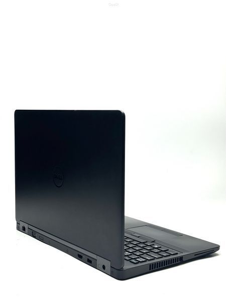 Ноутбук Dell Latitude E5570 IPS Intel Core i5 (i5-6300U) 8 Гб 128 Гб SSD Клас B (NTB0426047) Б/В