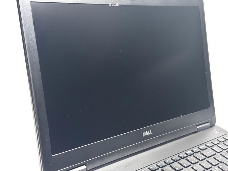 Ноутбук Dell Latitude E5570 IPS Intel Core i5 (i5-6300U) 8 Гб 128 Гб SSD Клас B (NTB0426047) Б/В
