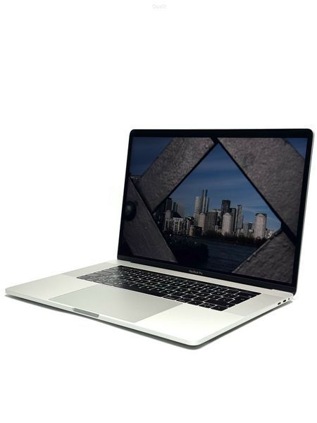Ноутбук Apple MacBook Pro A1990 Retina Intel Core i9 (i9-9880H) 16 Гб 512 Гб SSD Клас A- (GNB1225035) Б/В