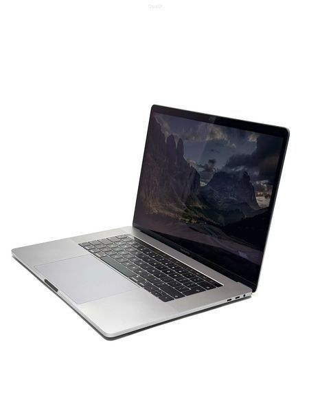 Ноутбук Apple MacBook Pro A1990 Retina Intel Core i7 (i7-8750H) 32 Гб 1 Тб SSD Клас A- (GNB1225048) Б/В