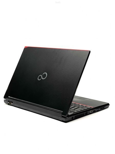 Ноутбук Fujitsu LifeBook E557 IPS Intel Core i5 8 Гб 128 Гб SSD (Вживаний - Клас A-) RNB1223152 фото